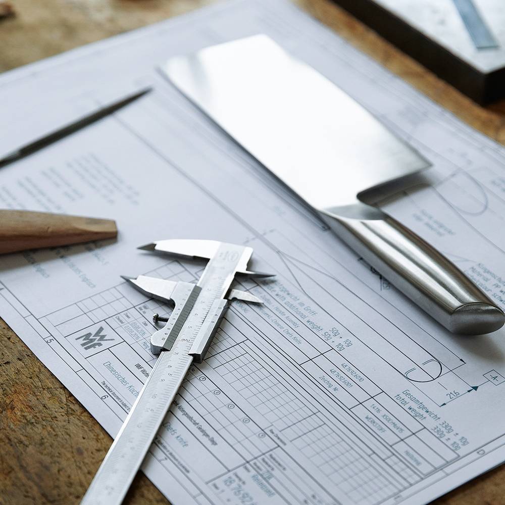 Ngoài những đổi mới sản phẩm và các bộ sưu tập được cập nhật của chúng tôi, danh mục của WMF còn kết hợp với các dòng sản phẩm kinh điển, bao gồm một số bộ sưu tập không hề thay đổi và được bán trong nhiều thập kỷ.  Đâu là sản phẩm kinh điển mà ông yêu thích?